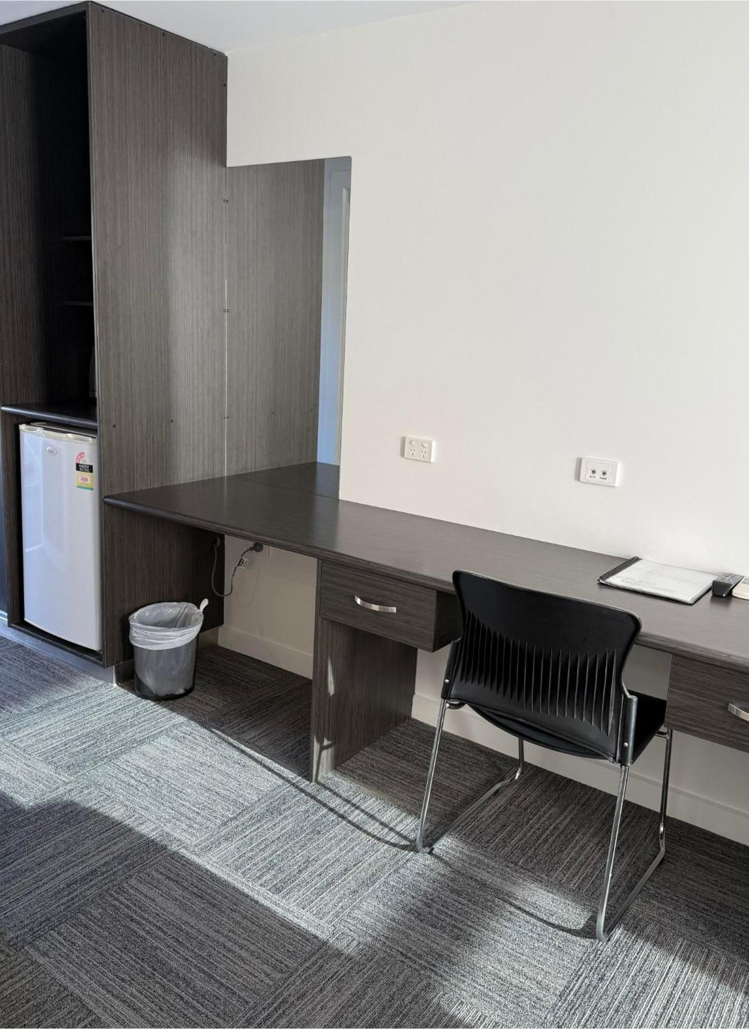 Brighton Hotel Motel Pontville Екстериор снимка